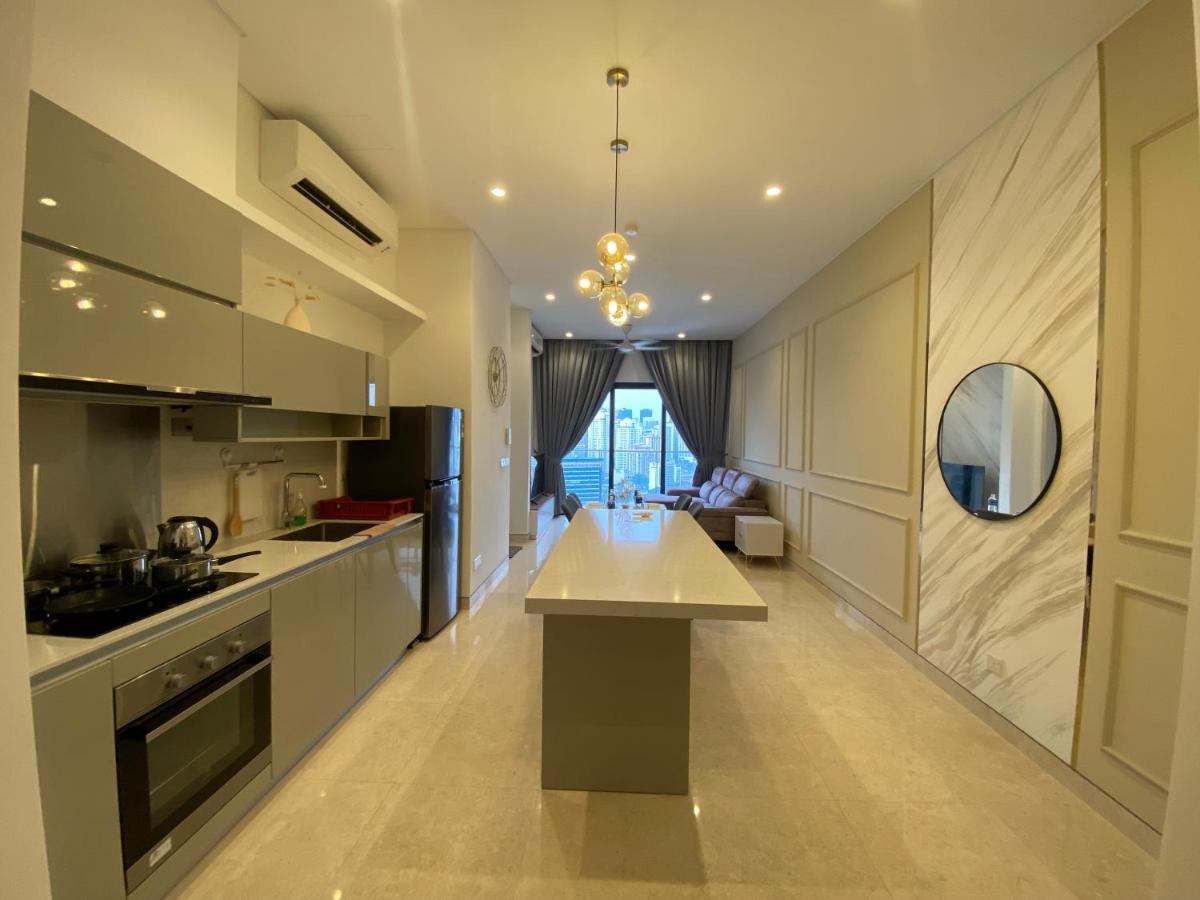 Lalaport Suites At Lucentia Bukit Bintang City Center Kuala Lumpur Exterior photo
