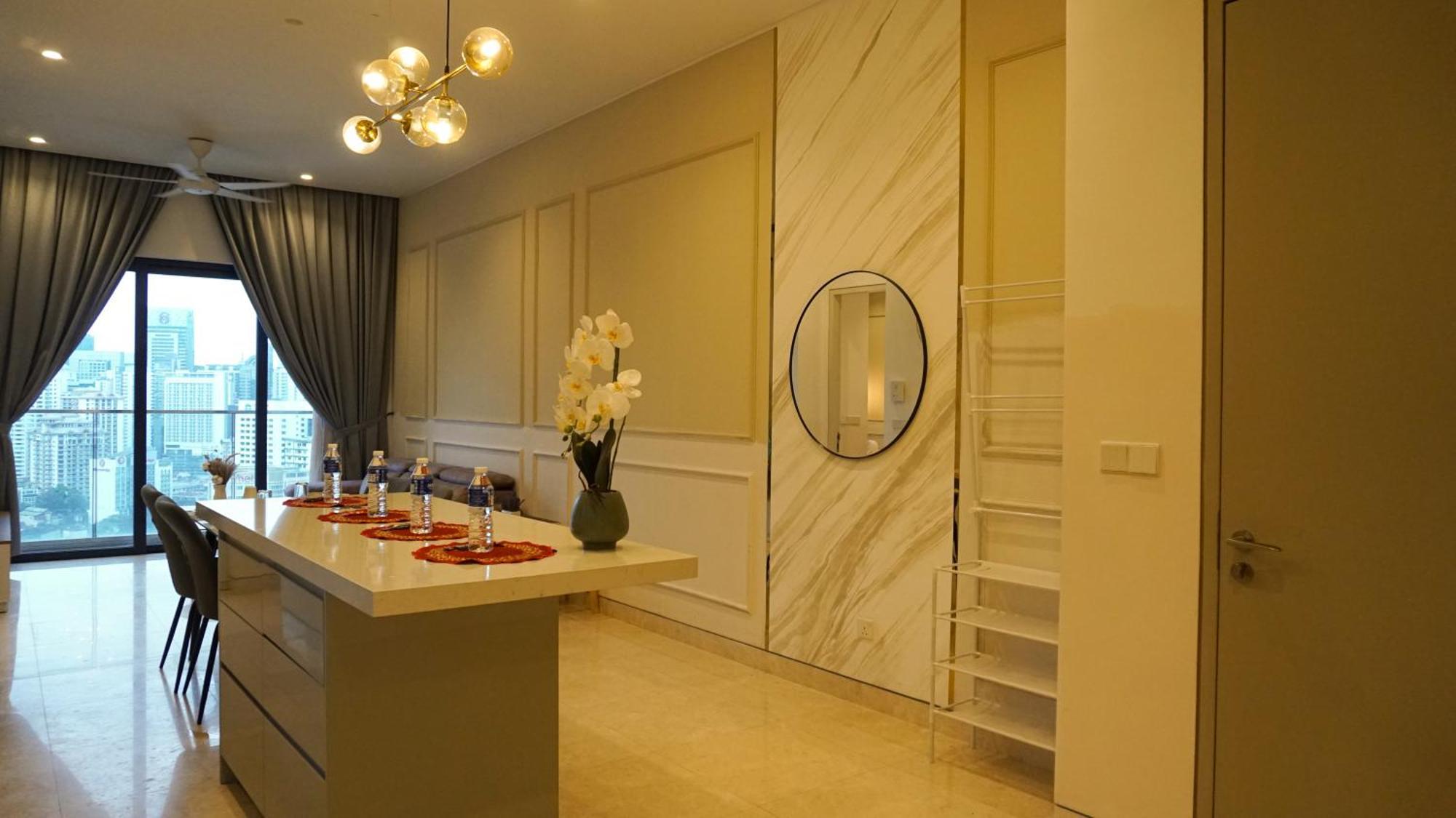 Lalaport Suites At Lucentia Bukit Bintang City Center Kuala Lumpur Exterior photo